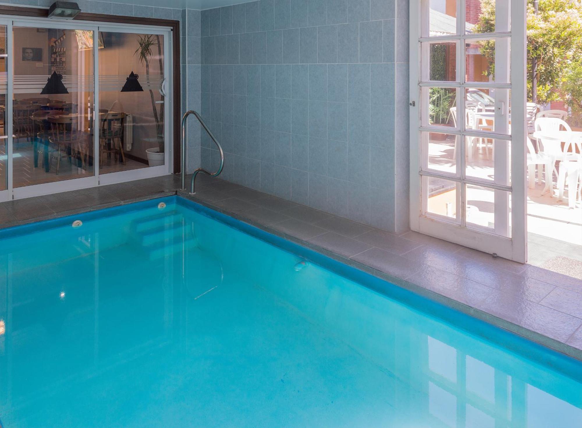Hotel de Cine Las Golondrinas Villa Gesell Eksteriør billede