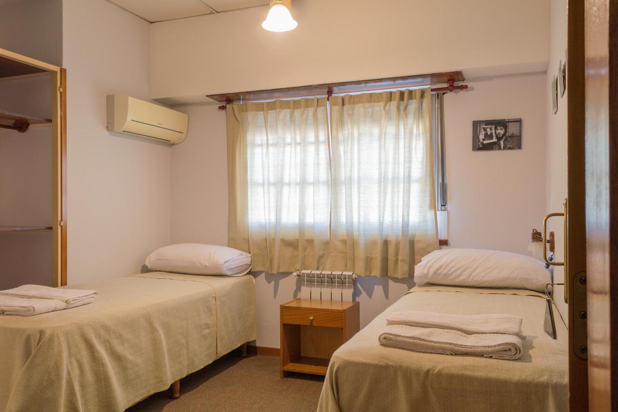 Hotel de Cine Las Golondrinas Villa Gesell Værelse billede